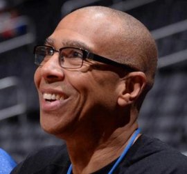 国米尤文争夺曼城后卫阿克！蓝月亮冬窗标价3500万欧（阿克冬窗标价3500万欧，国米与尤文争抢曼城中卫）