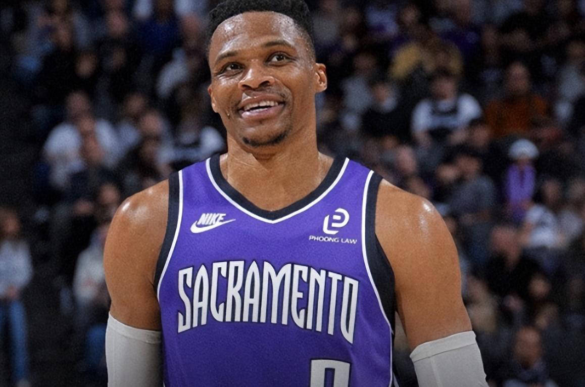 2025职业联赛颁奖多项评选难以服众 满屏尽是C语言（2025职业联赛颁奖争议四起 多项评选难服众 “C语言”刷屏）