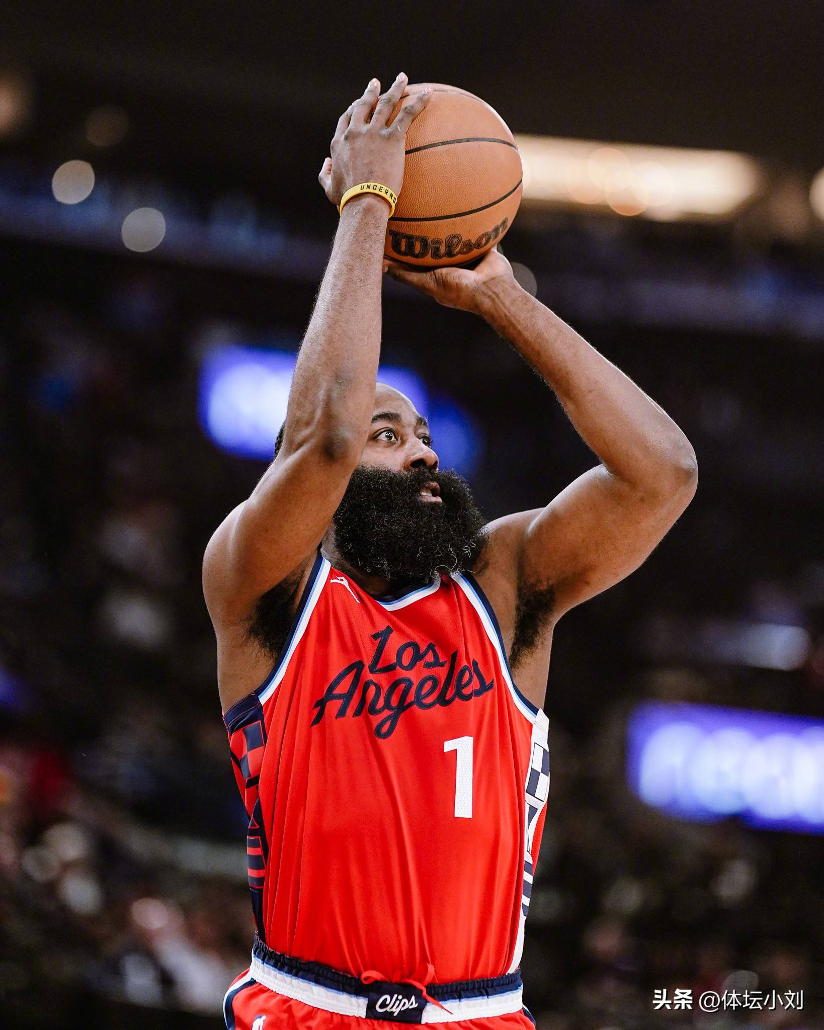 浙江稠州银行女篮68-87不敌东莞新彤盛，周琪22分创生涯新高（周琪轰生涯新高22分，浙江稠州女篮68-87负于东莞新彤盛）