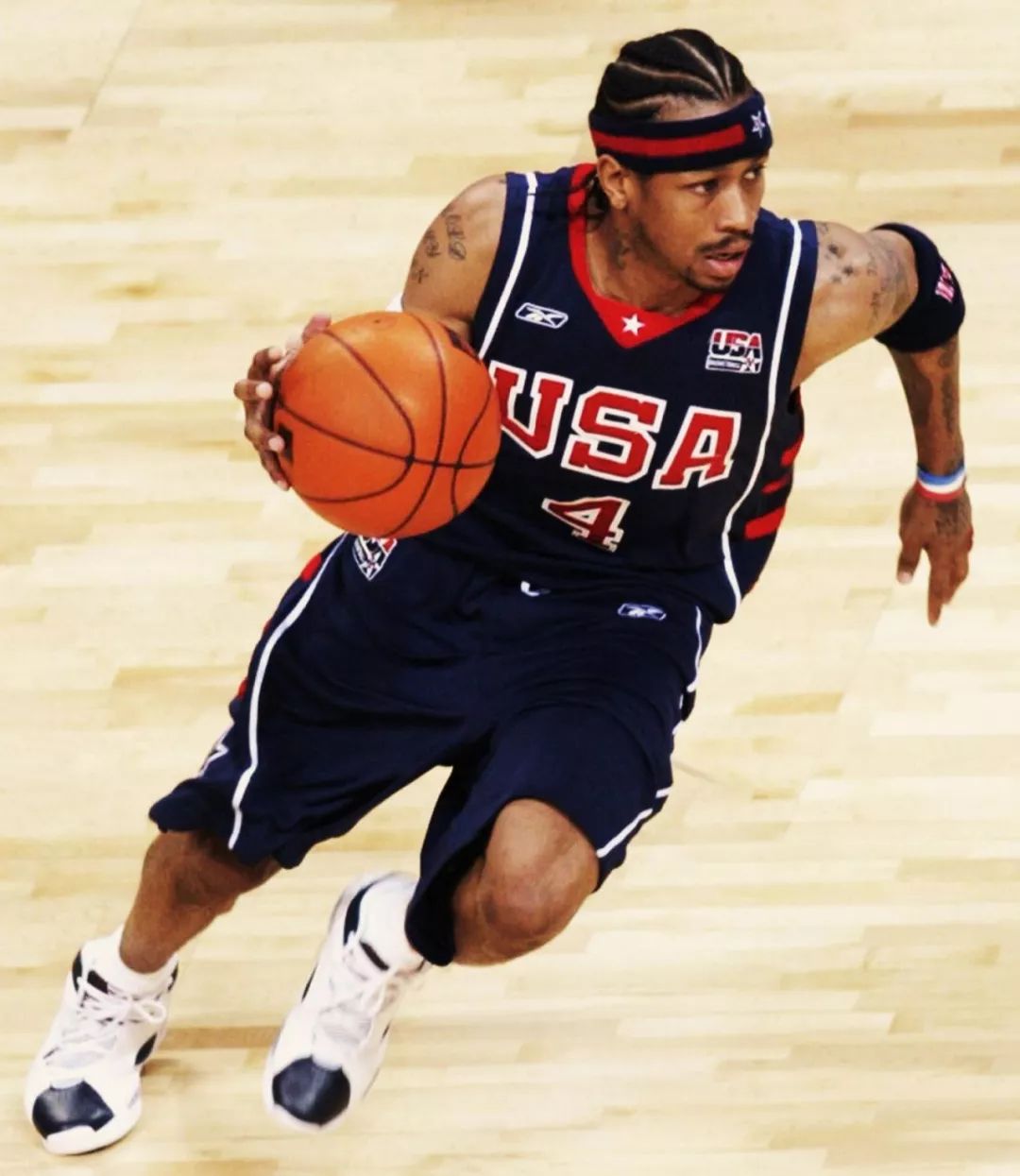 把青岛西海岸的口号带到诺坎普球场！战斗青岛队！ ...（让青岛西海岸的口号响彻诺坎普，战斗吧青岛队！）