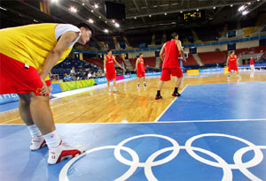 内托踢中锋？马雷斯卡：我们想掌控球权并不断冲击巴萨的防线（内托改打中锋？马雷斯卡：要以控球为主，持续冲击巴萨防线）